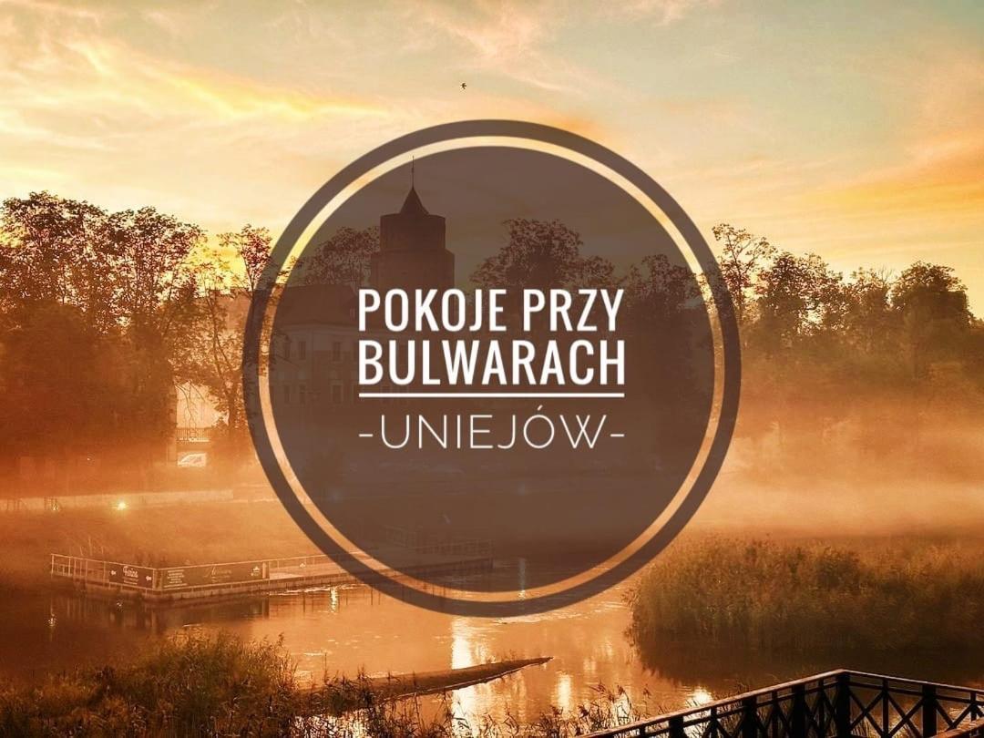 Pokoje Przy Bulwarach Uniejow Exterior foto